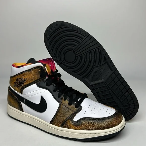 New Men’s Nike Air Jordan 1 Mid SE Shoes Black/Taxi White DQ8417-071 NWOB - Picture 3 of 7